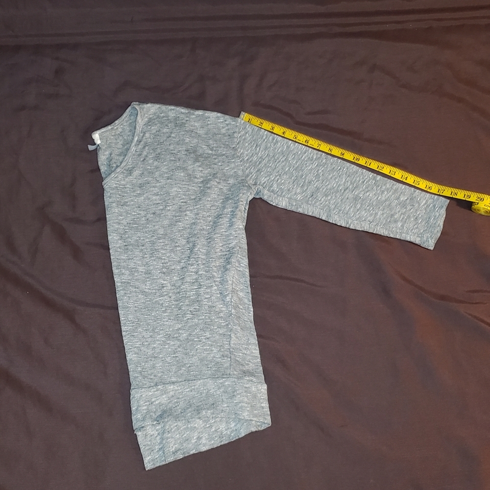 🏷 Old Navy Sweater - Picture 5 of 7